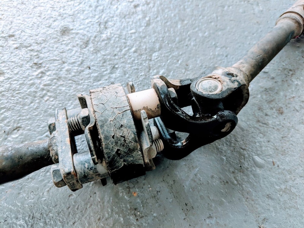 NISSAN MURANO STEERING COLUMN LOWER JOINT