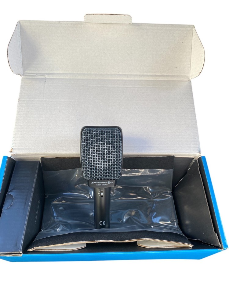 Sennheiser e 906 Dynamic Wired Professional Microphone
