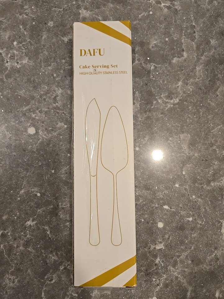 Cake Serving Set, Stainless Steel Beautiful!