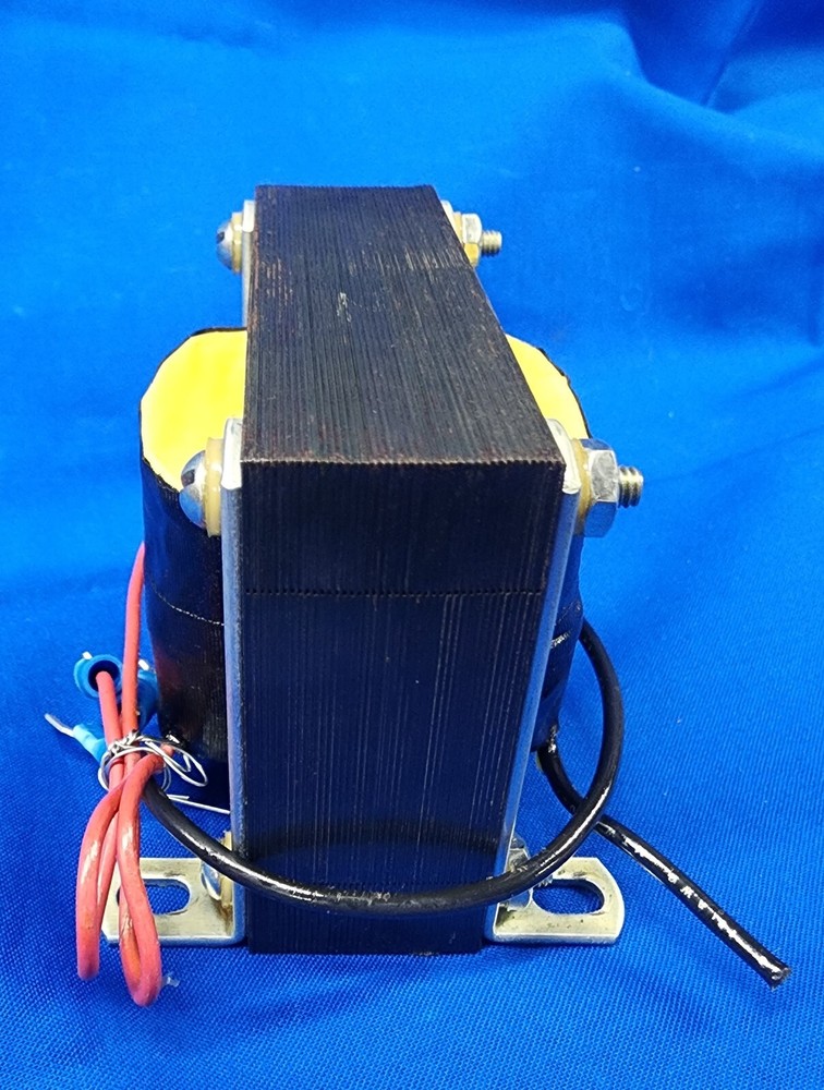 TRANSFORMER 4 HOLE MOUNT 3-3/8"X2-1/4"X2-3/4" OAD