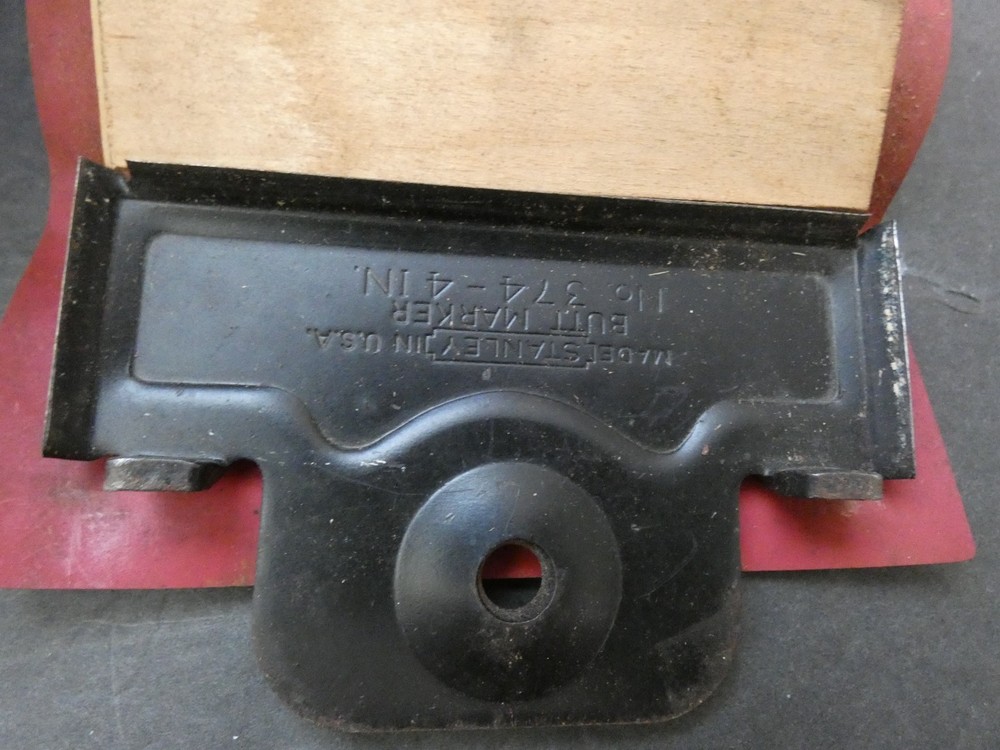 VINTAGE STANLEY BUTT HINGE MARKER #374