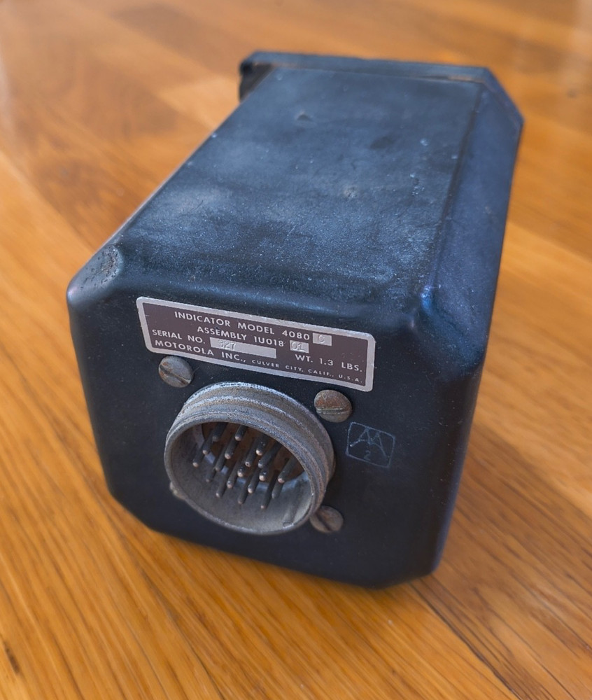 Motorola Indicator Model 4080 aviation gauge