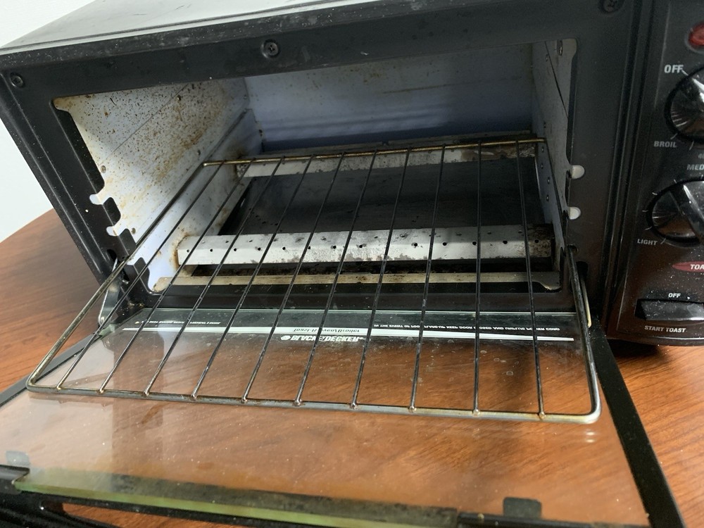 Black & Decker Toast-R-Oven / Broiler