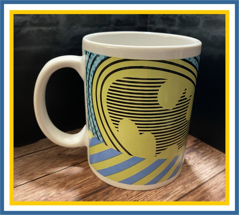 DC COMICS _ BATMAN _ COFFEE MUG