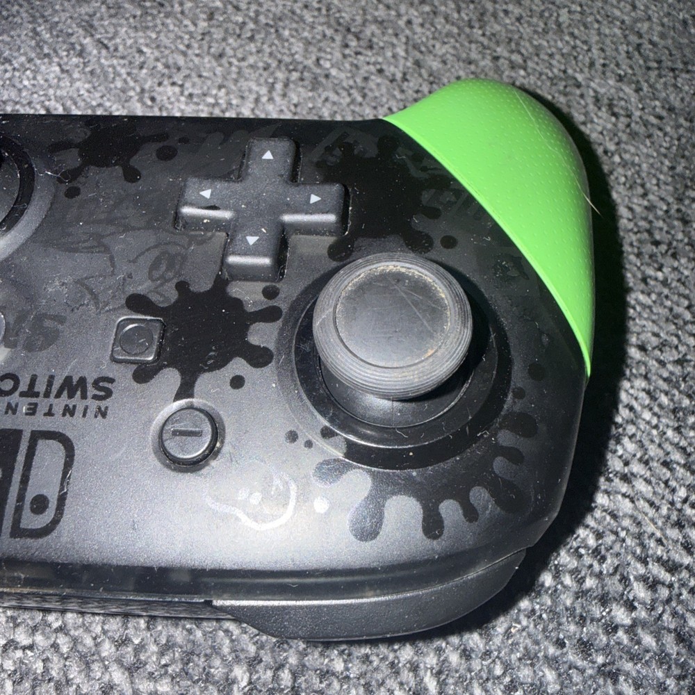 Nintendo Switch Splatoon Edition Pro Controller Wireless * Tested *