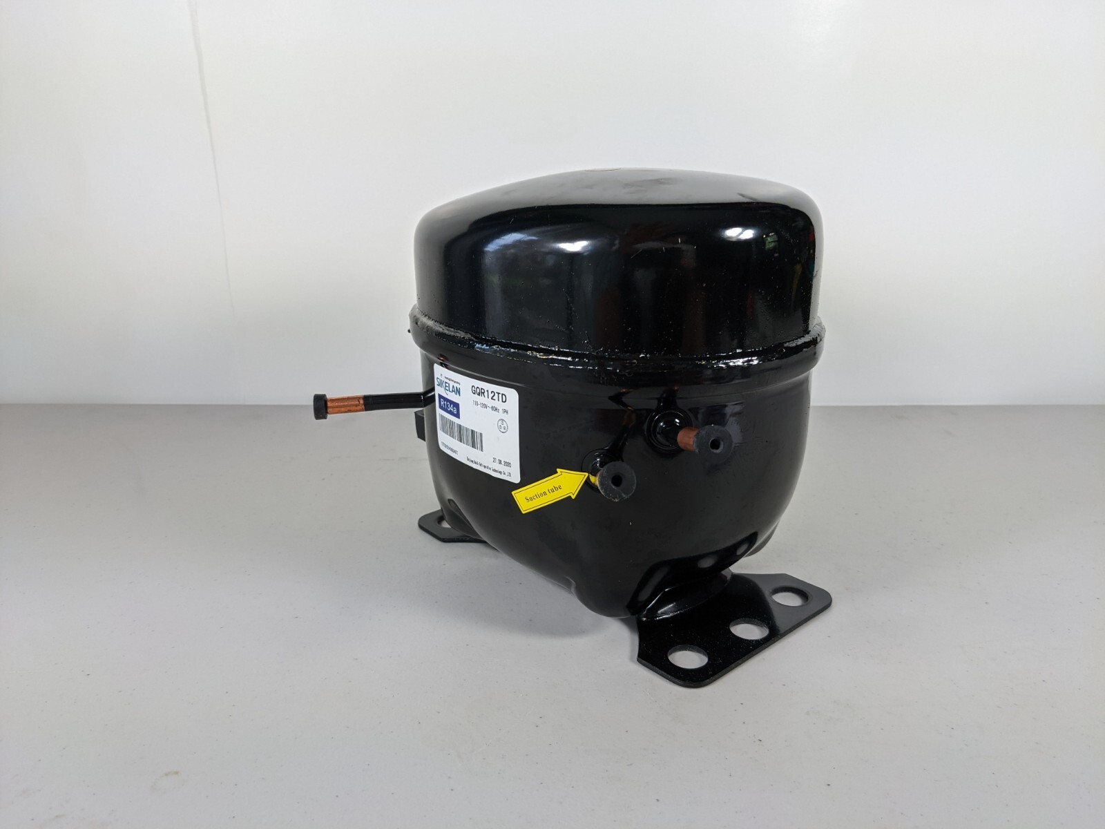 Sikelan GQR12TD Refrigeration Compressor 1/3HP 4521BTU 110-120V R134a HBP