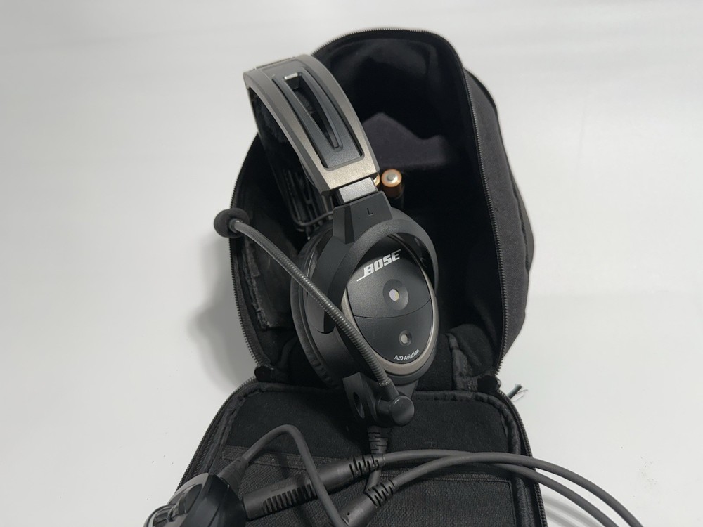 Bose A20 Aviation Headset with Bluetooth, dual cable, and case