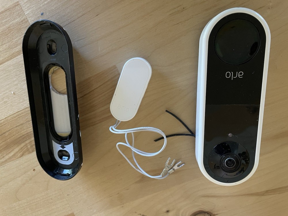 Arlo Video Doorbell with First Gen *Read*