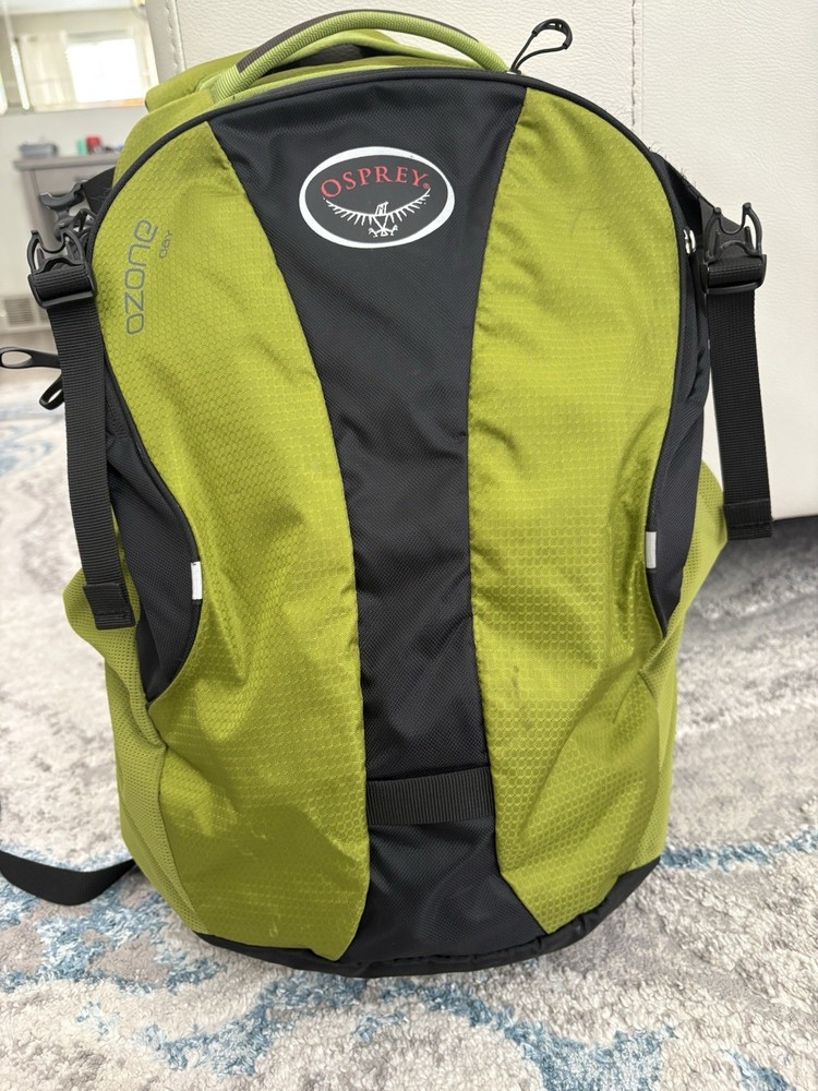Osprey Ozone Day Pack Backpack Olive Lime Green Hiking Shuttle Padded Strap EUC