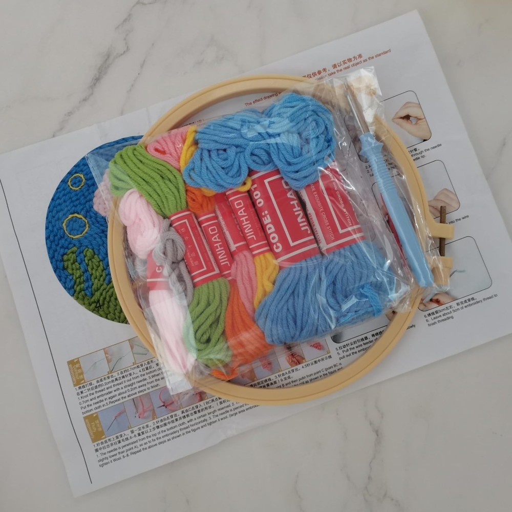 Esffaci Punch Needle Kit for Adults Beginner Starter Jellyfish