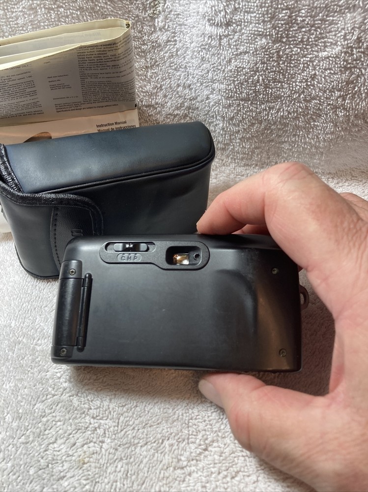 Nikon Nuvis 60 point & shoot compact camera preowned ￼ read Description.