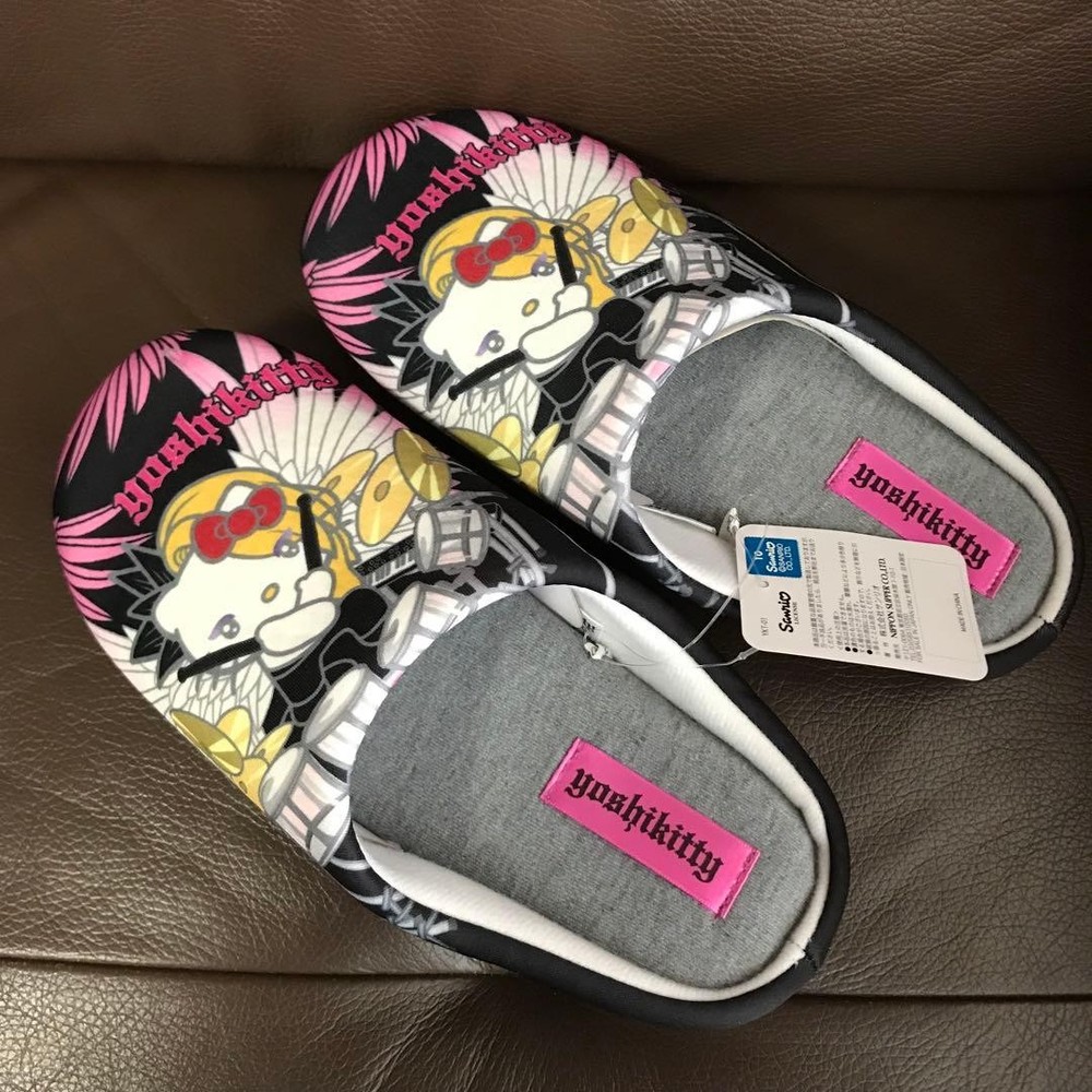 yoshikitty cushion slippers