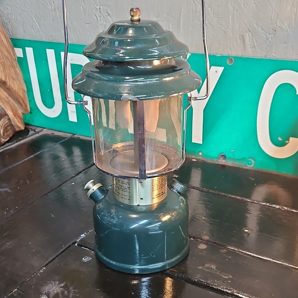 Coleman Adjustable Lantern Model 288