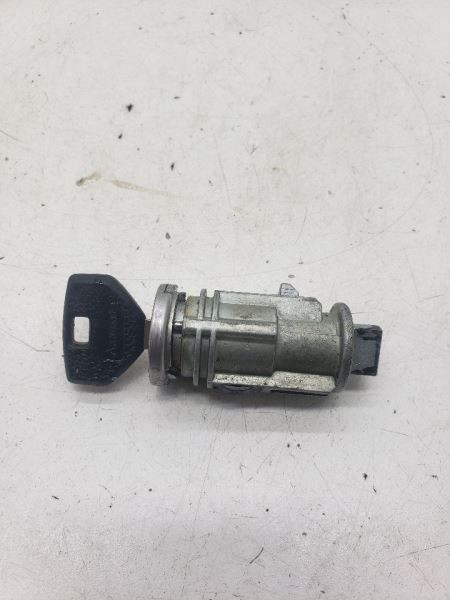 Ignition Switch Fits 2001-2007 CARAVAN OEM