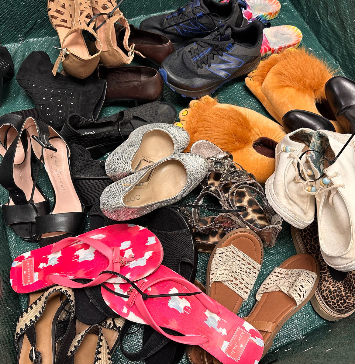 Huge Mixed Lot Brand Name Used Womens Clothes 100 PC Bulk Resale WHOLESALE EUC