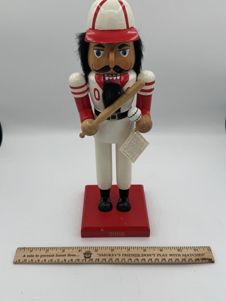Limited Edition Nutcracker Collection Baseball Player 2008/1701/6562