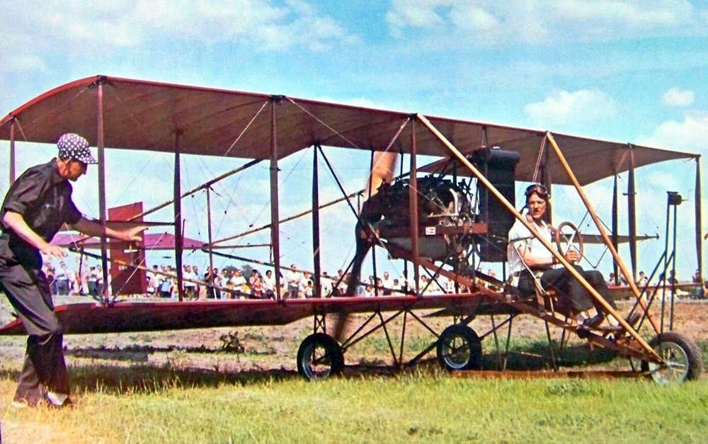 Air Trails CURTISS PUSHER PLANS + PATTERNS & ARTICLE for UC Model Airplane