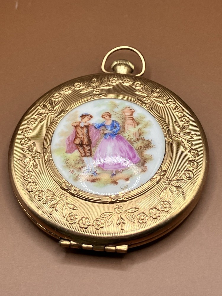 Vintage Limoge Porcelain Powder Compact