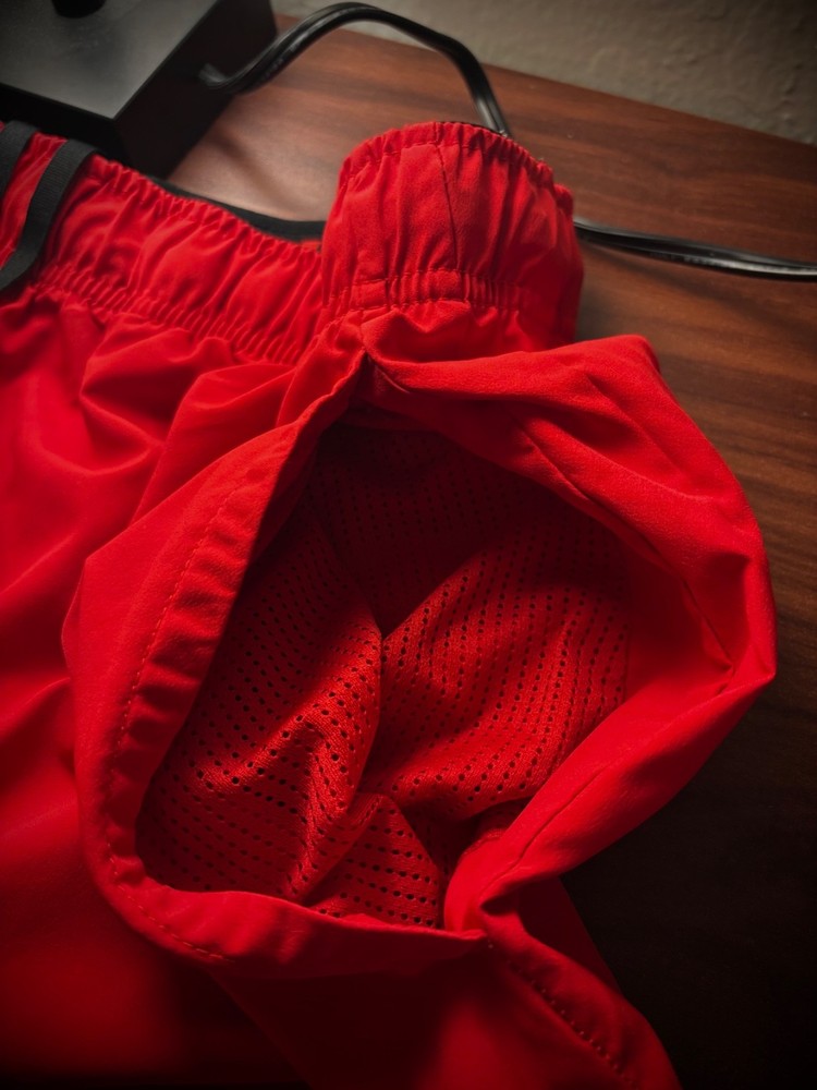 NIKE Men Dri Fit Training Shorts Red Size-L UESD