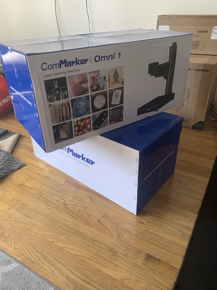 Commarker Omni 1 . High Precision Laser Machine.