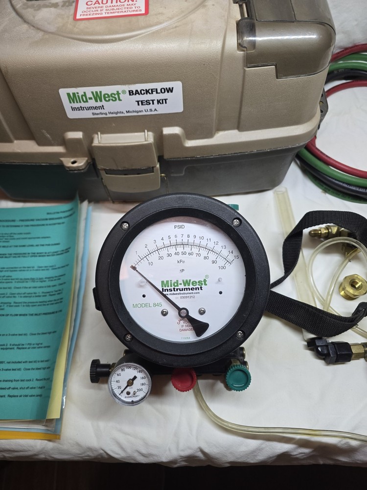 Used - Midwest Model 845-5 Backflow Test Kit