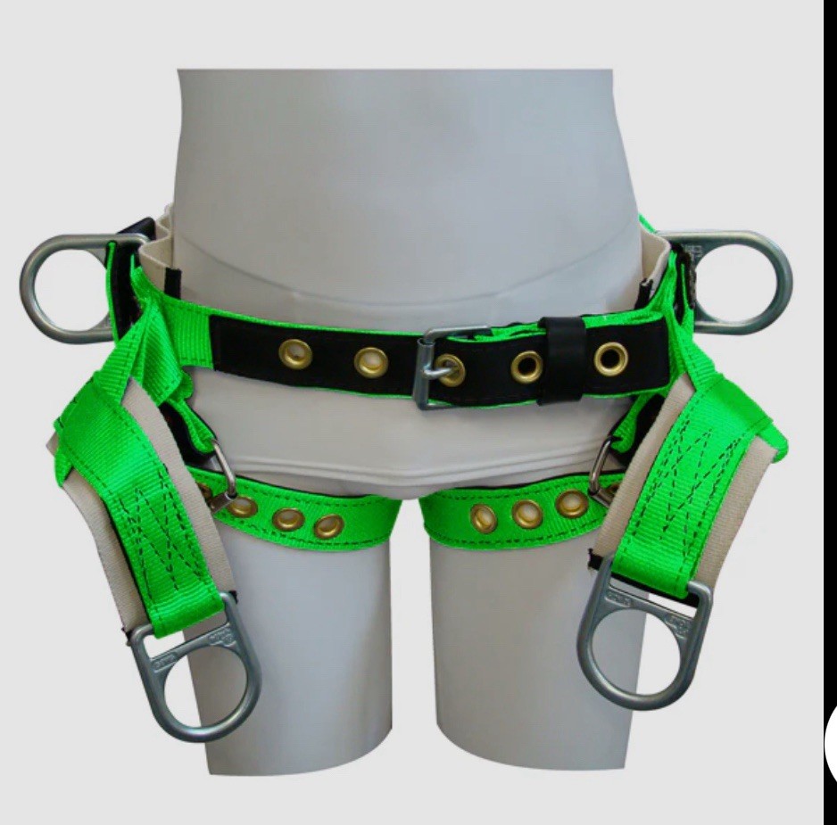 Buckingham 1383S 4 Dee Cotton Back Saddle w/ 1-1/4" Straps, Small