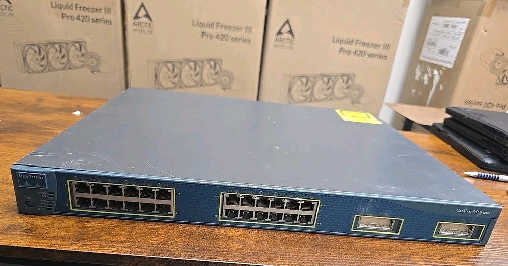 Cisco  Catalyst (WS-C3550-24-SMI) 24-Ports Rack-Mountable Switch Managed...