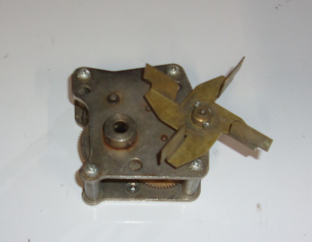 BALLY EM CLOCK ASSY. (TIMER SHAFT) PART# AS-353-2 USED ELECTRO MECHANICAL CLOCK