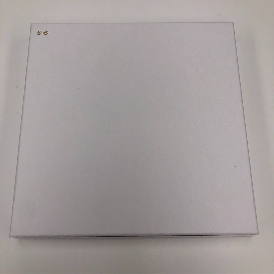 Dior Authentic Square Gift Box White Pebble Medium 10.5x10.5x1.5