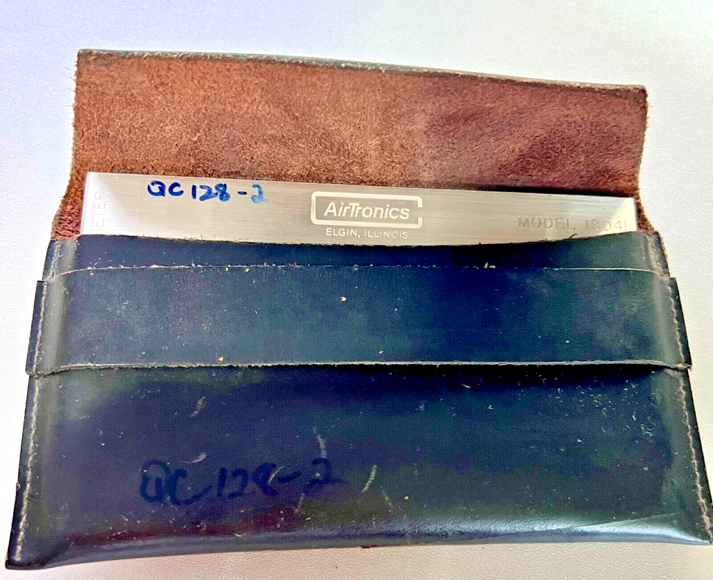 Airtronics 18041 Microinch Micrometer Precision Roughness Standards Tester USA.