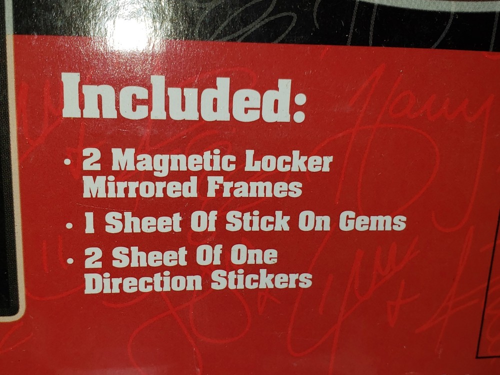 ONE DIRECTION MERCH 2 SETS LOCKER DECOR & Backstage Featuring ZAYN in Pkgs RARE