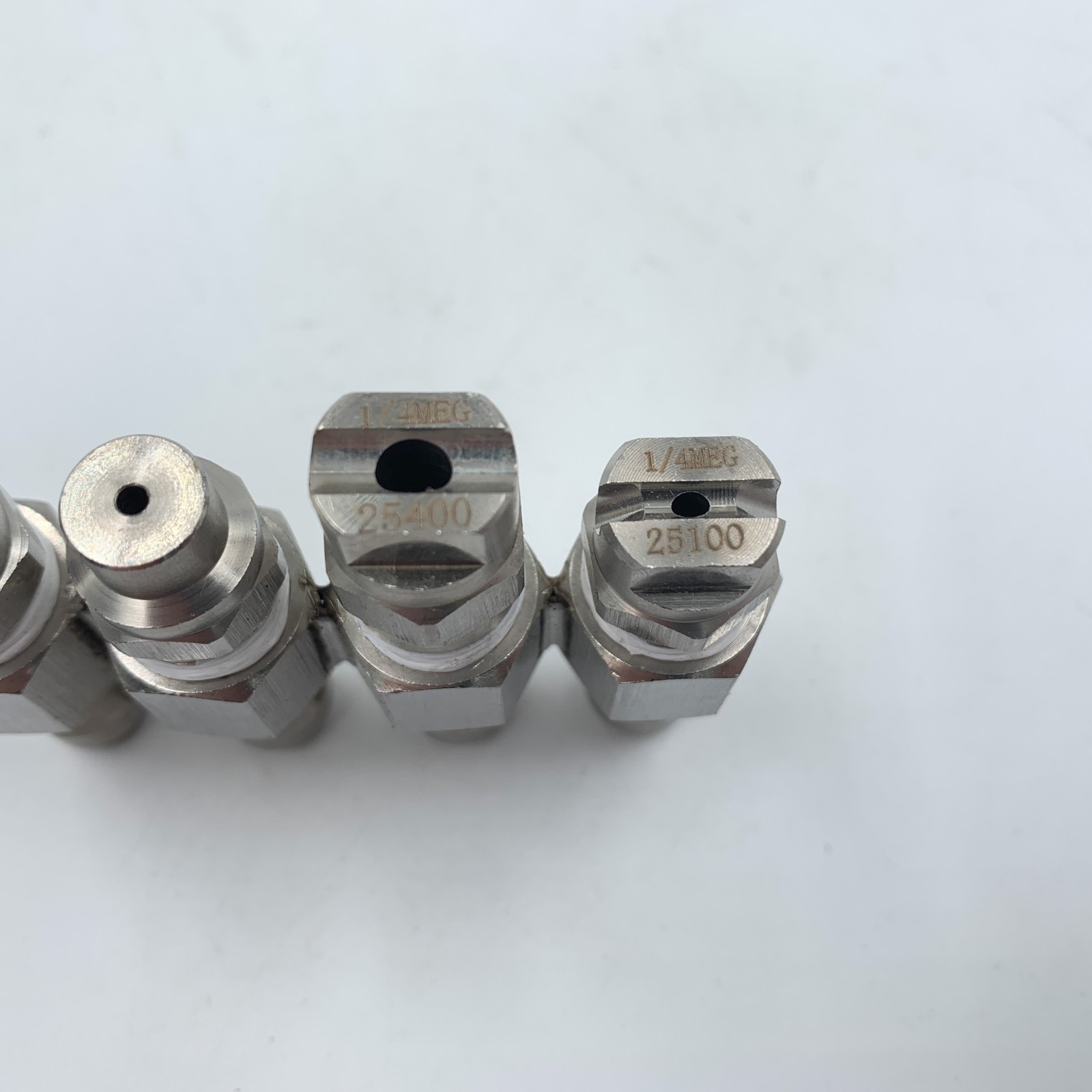 4 Way Pressure Washer Nozzle Set 0 & 25 Degree 1/4" Quick Connect 4GPM