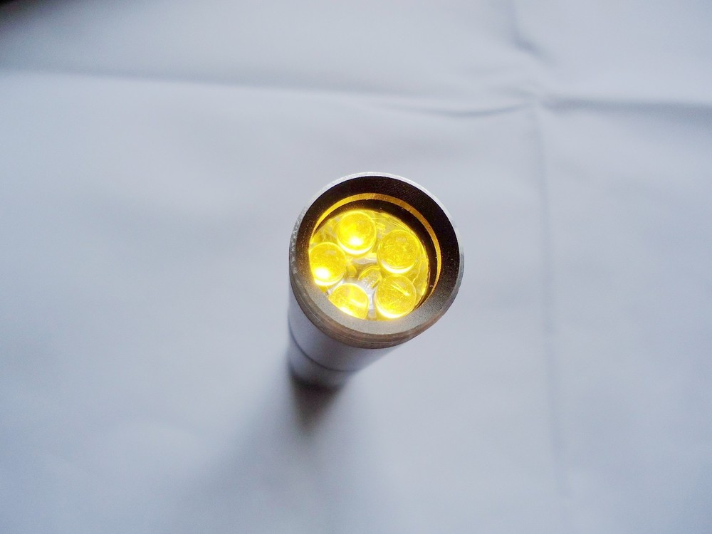 Gemological Gem Refractometer with External Monochromatic Light source Gemstone