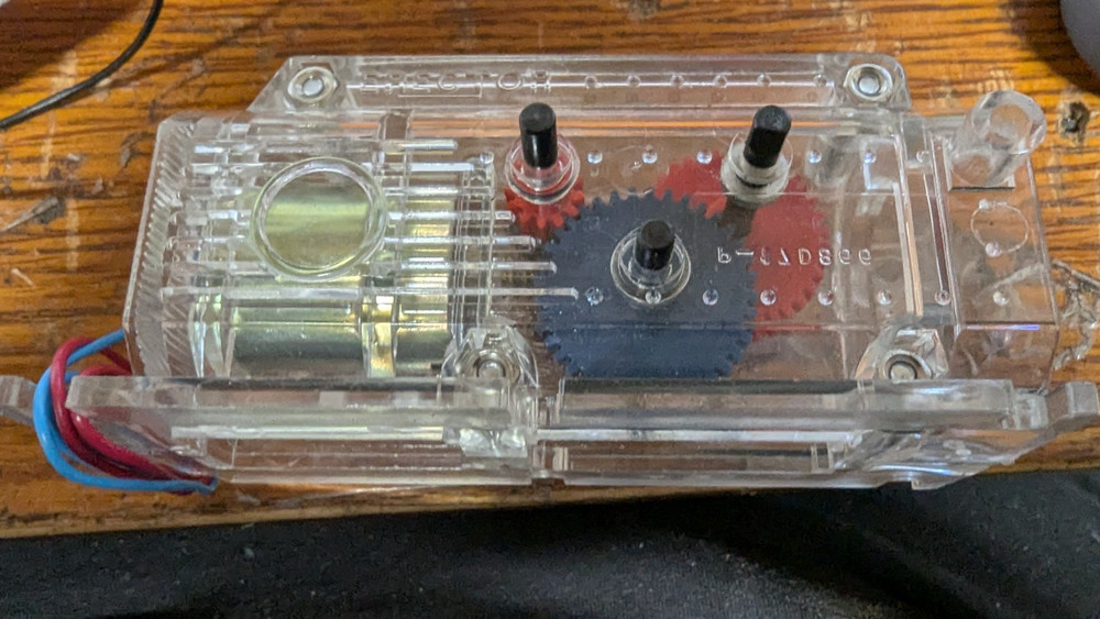 NEW COMPLETE 50'S WORKING  CONDITION  POWER MATIC  A.C. GILBERT ERECTOR z1