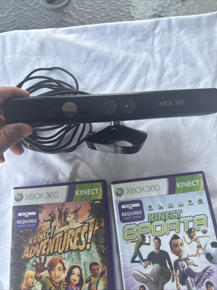 Microsoft Xbox 360 Kinect Connect Motion Sensor Bar W/ 4 Games!