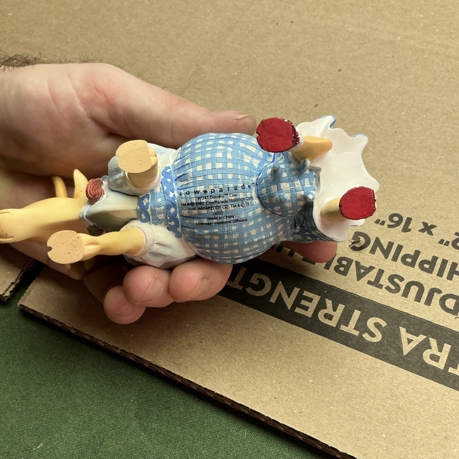 CowParade Wizard of Oz Cow Figurine Set Resin COMPLETE SET 6 1/2 long by 5 tall