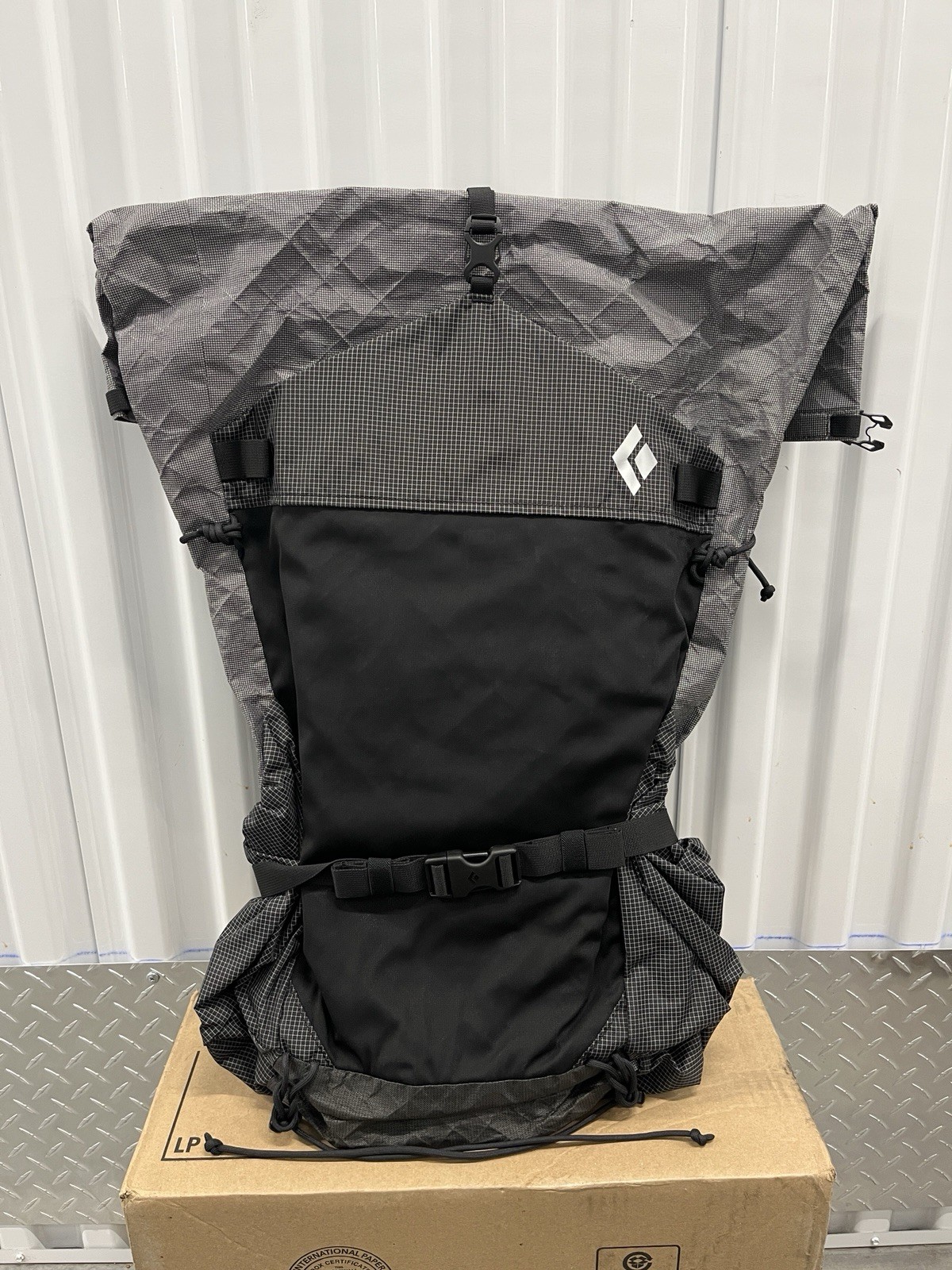 Black Diamond Beta Light 45L - Ultralight Backpacking
