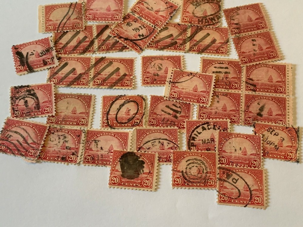 1930's #698, UNH VF  Random Pick one stamp only