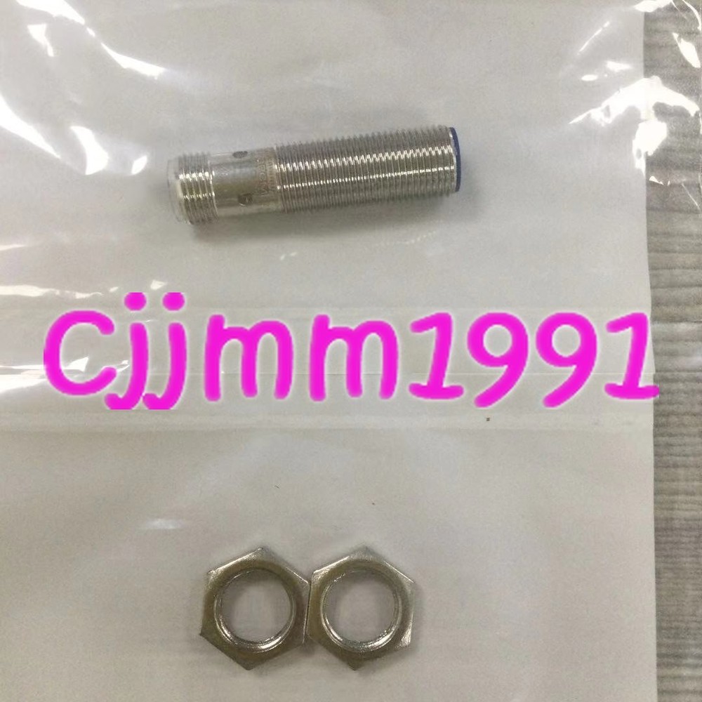 1PC NEW Schneider XS112B3PCM12