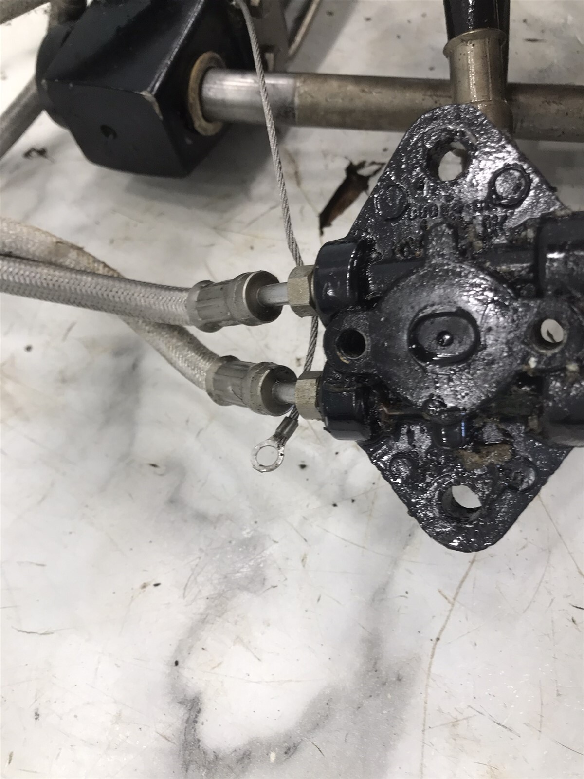 Mercury marine MerCruiser Alpha Bravo trim tilt lift hydraulic cylinders NO SALT