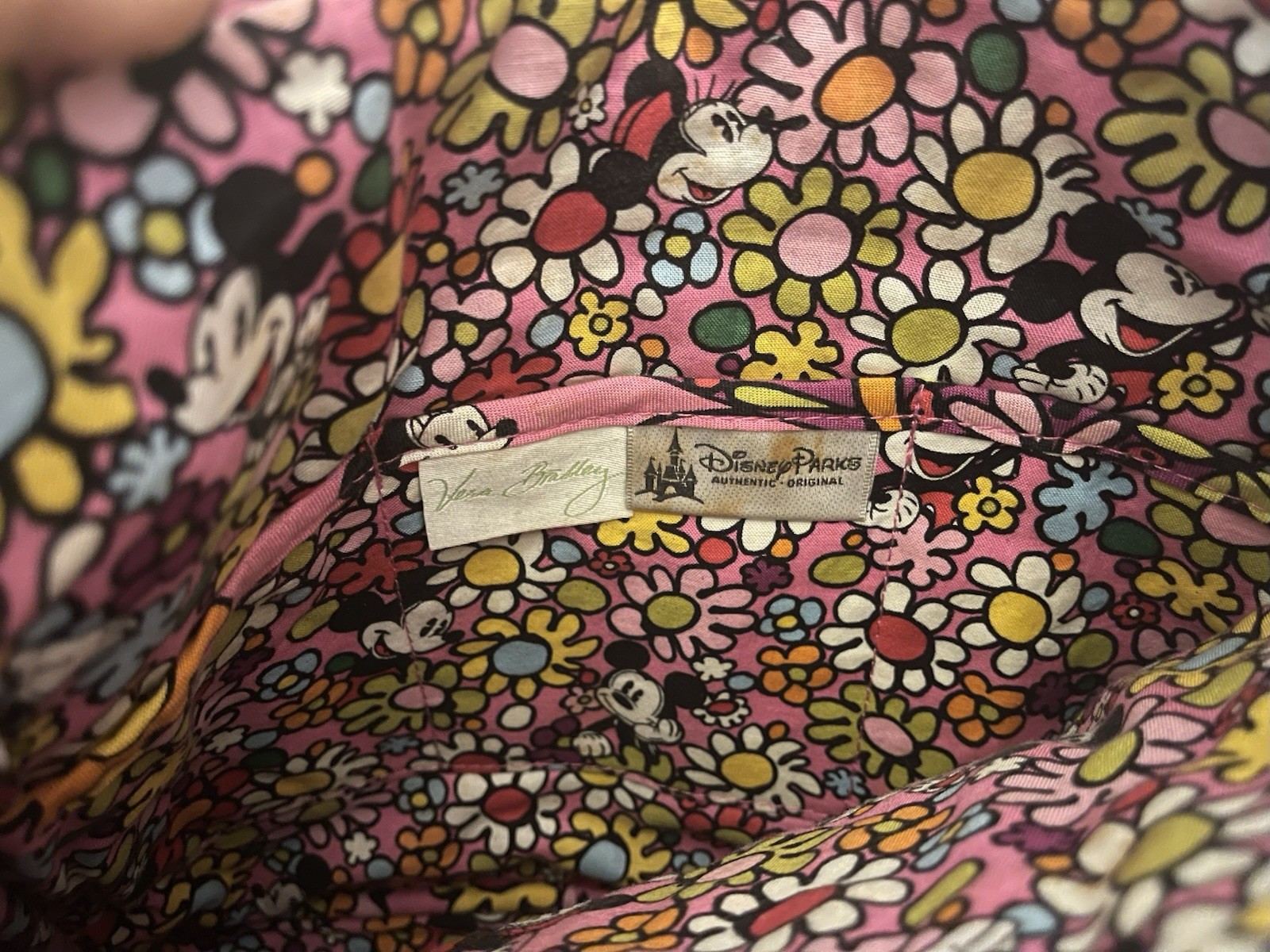 DISNEY VERA BRADLEY Mickey Minnie Just Mousing Around 11” Pink Hipster Crossbody