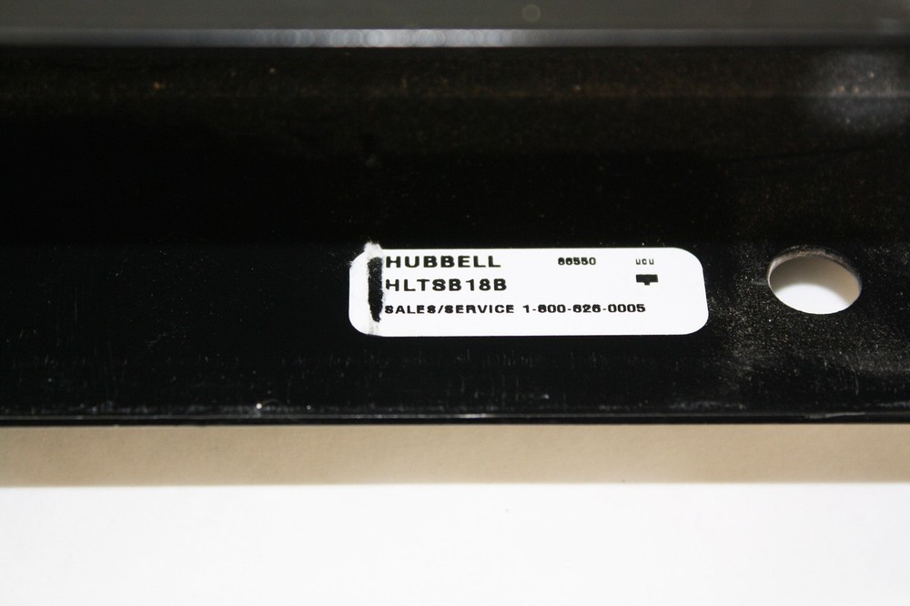 HUBBELL HLTSB18B 86550 LADDER RACK TRIANGULAR SHELF BRACKET FOR 18" NEXTFRAME