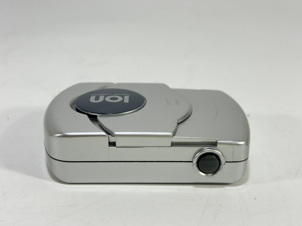 Ion Model 3000 Pocket Sized Digital Camera with CD & Cable in Box ~ WORKS