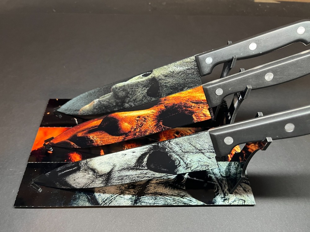 Halloween Trilogy 3 Knife Set With Sublimated Stands