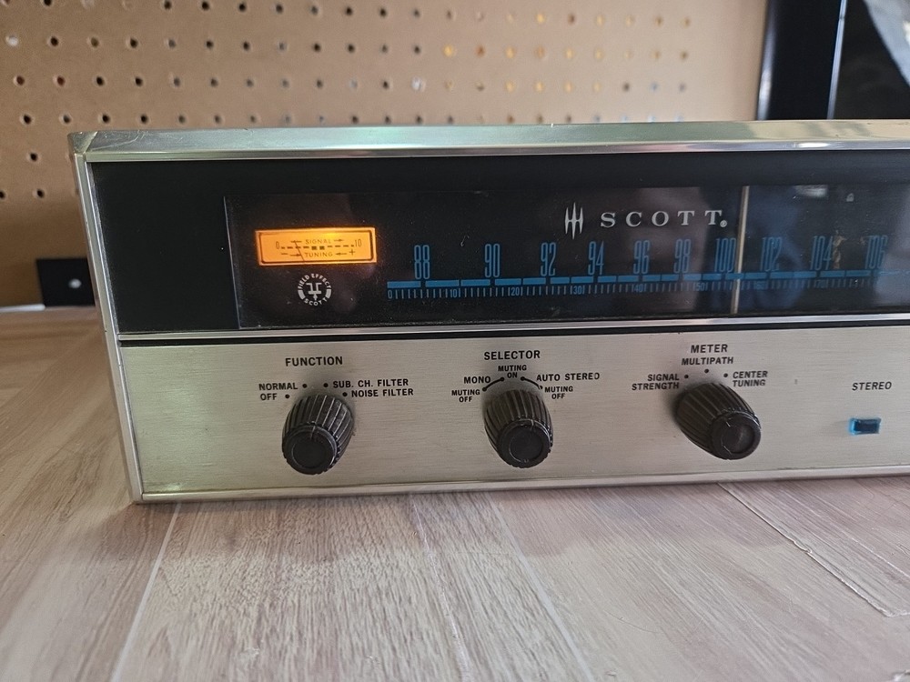 Scott Stereo Master Model 312C FM Tuner Untested