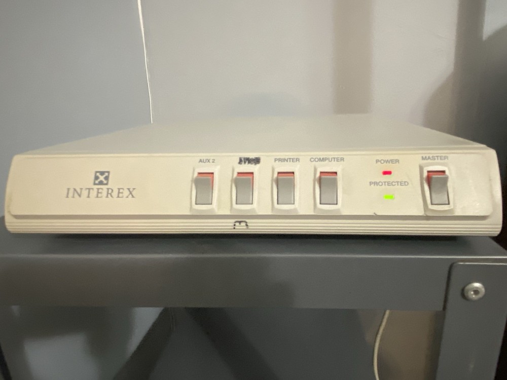 Interex PCS210 tf Power Distribution Unit 5-Outlets 120V 15A Protected Indicator