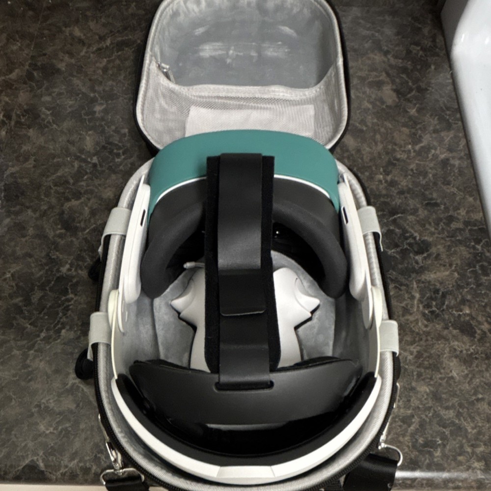 Meta Quest 3s VR Headset Bundle with Controllers, Carrying Case, and Link Cable