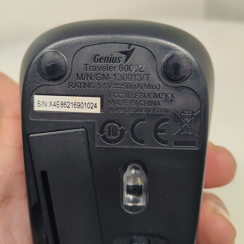 Seenda Wireless Mouse Black 2- Button Noiseless Click 2.4G Plug & Play