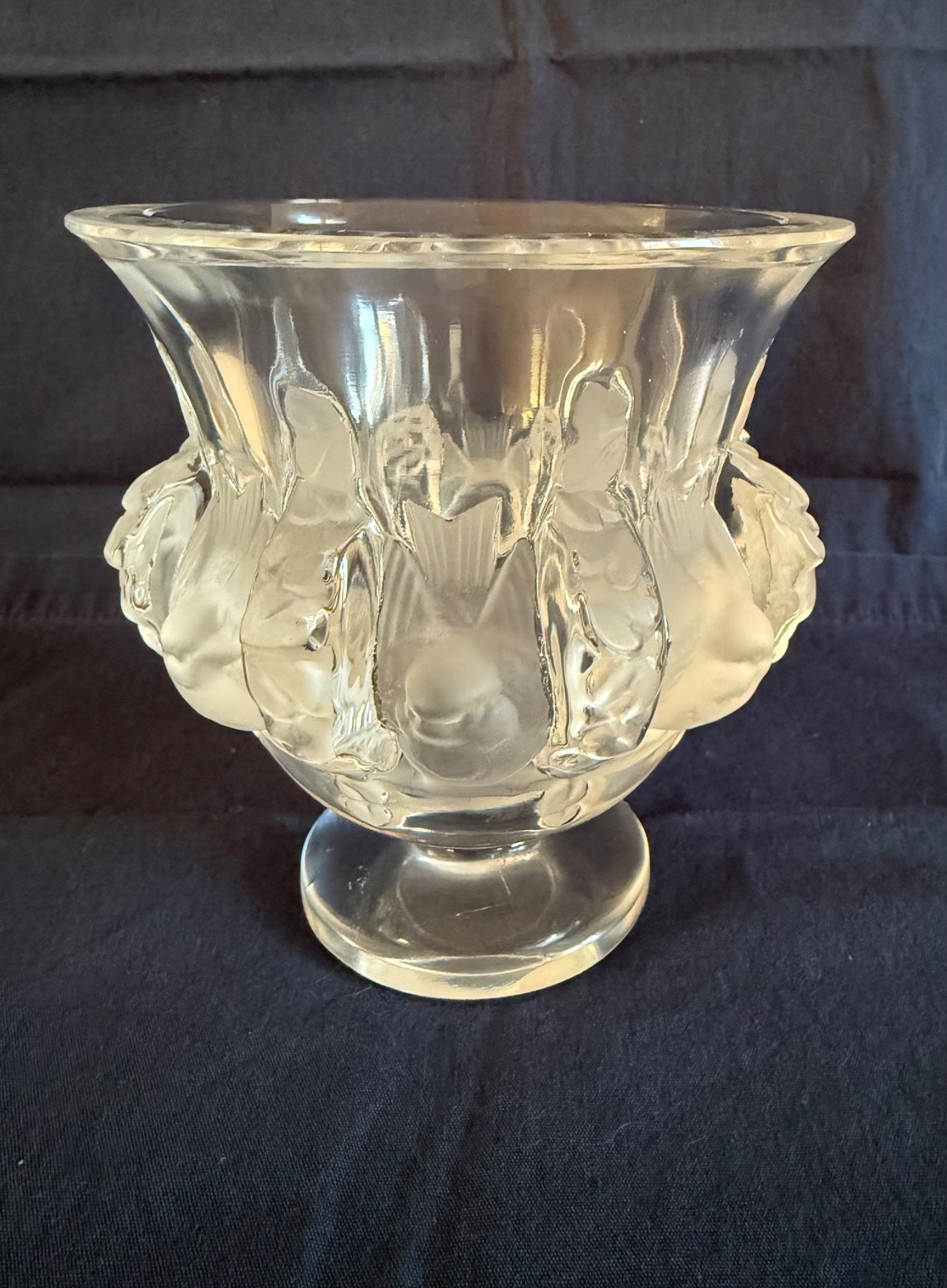 SIGNED Vintage Lalique Frosted Glass Satin Crystal Dampierre Bird Vase