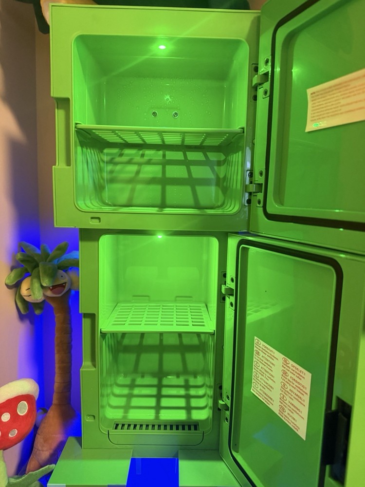 Minecraft Creeper Mini Fridge Thermoelectric Cooler 6-Can